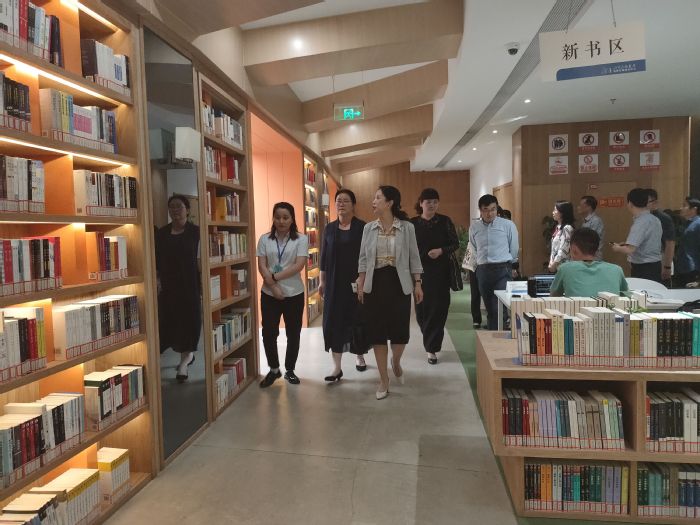 深化校地合作 共育時(shí)代新人——我校學(xué)工系統(tǒng)赴江寧高新區(qū)開(kāi)展文化藝術(shù)交流考察